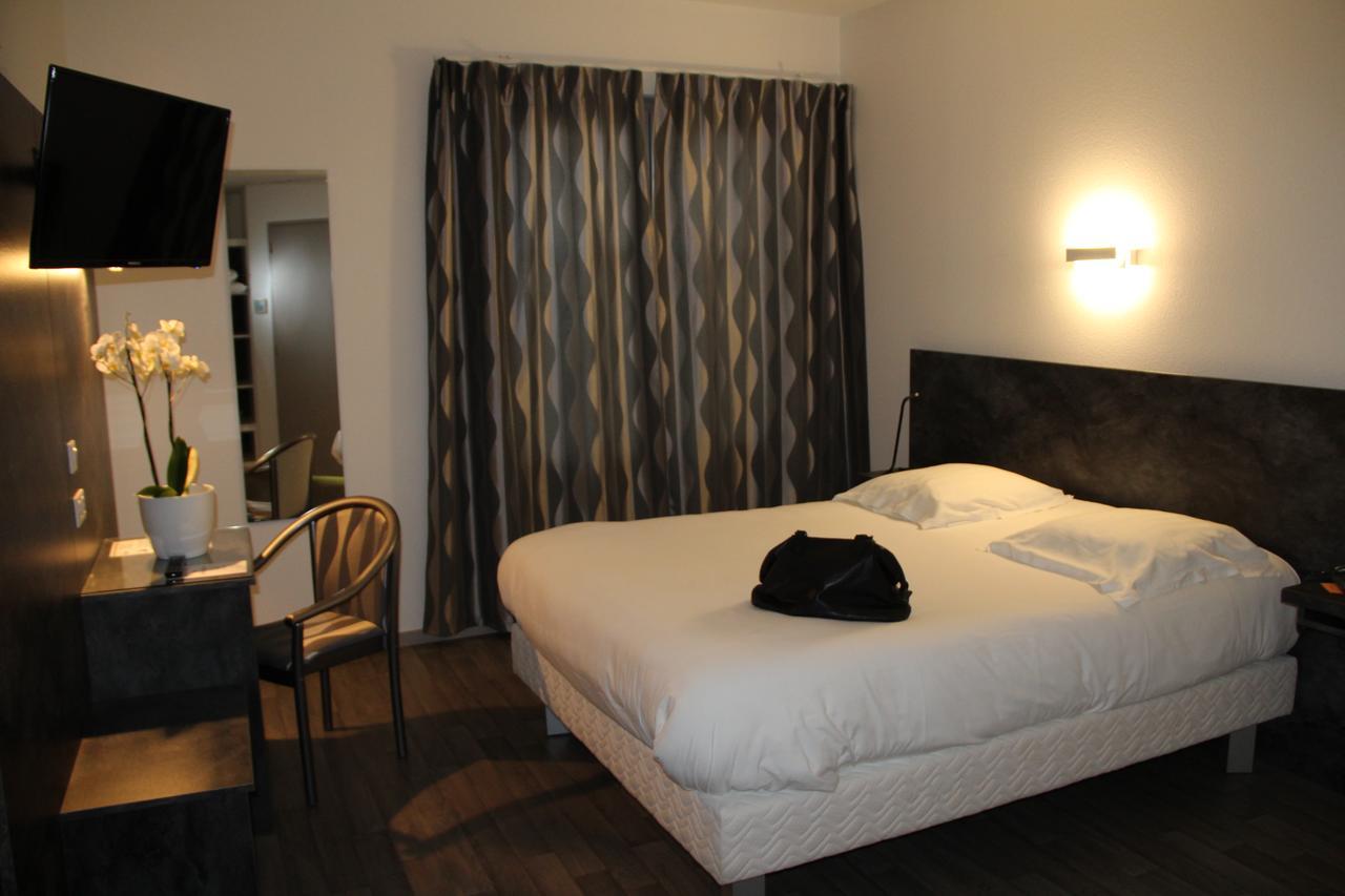 Le Va Bien Hotel 2*